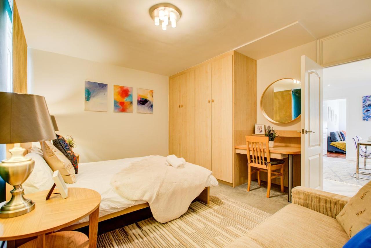 3-Bedroom, 3-Baths Apartment In Super Posh Marylebone, Central London, W1 المظهر الخارجي الصورة