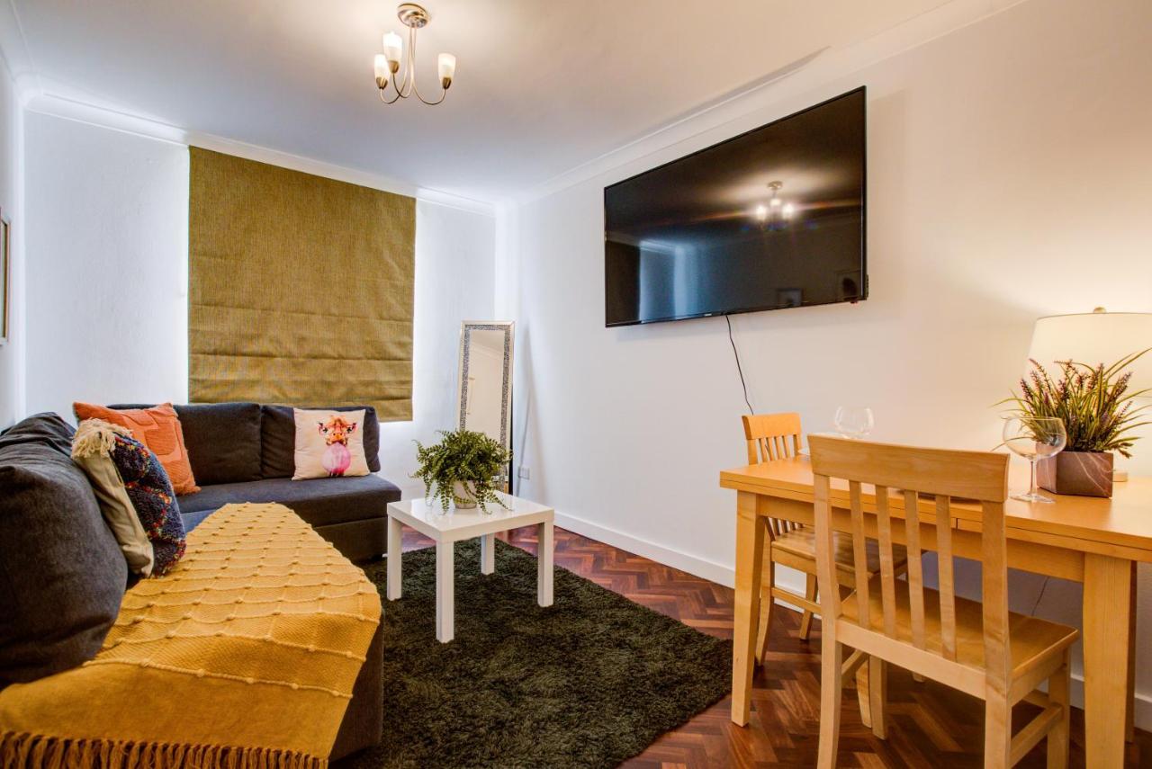 3-Bedroom, 3-Baths Apartment In Super Posh Marylebone, Central London, W1 المظهر الخارجي الصورة